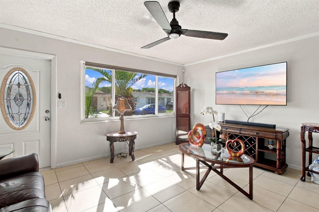 4-web-or-mls-975-nw-69th-ave