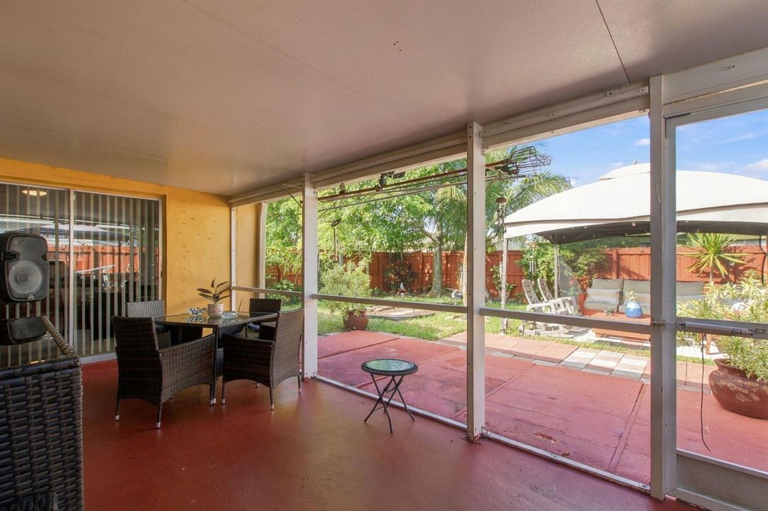 19-web-or-mls-975-nw-69th-ave