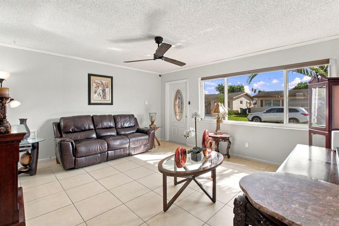 5-web-or-mls-975-nw-69th-ave