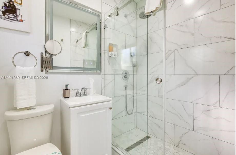 В аренду: $1,950 (2 спален, 1 ванн, 0 Квадратных фут)