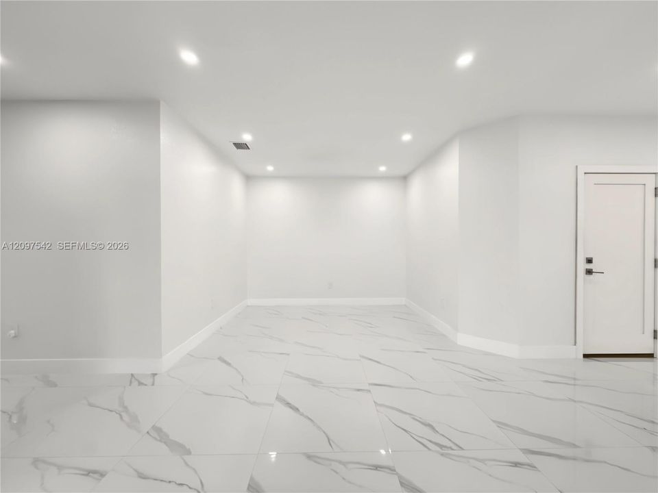 For Sale: $1,100,000 (4 beds, 3 baths, 2155 Square Feet)