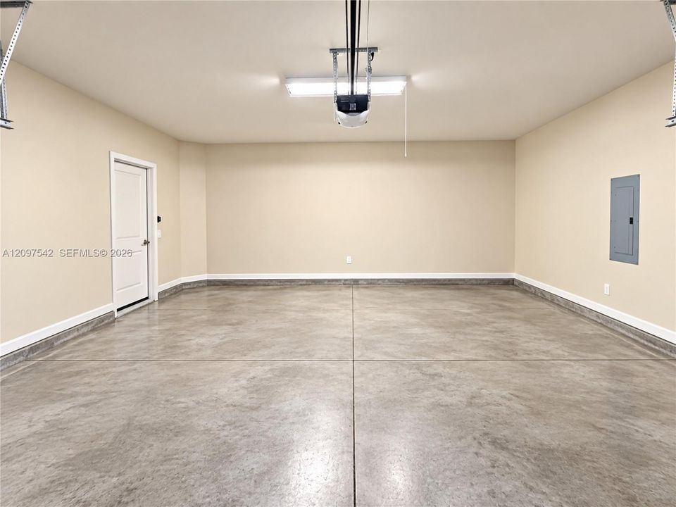 For Sale: $1,100,000 (4 beds, 3 baths, 2155 Square Feet)
