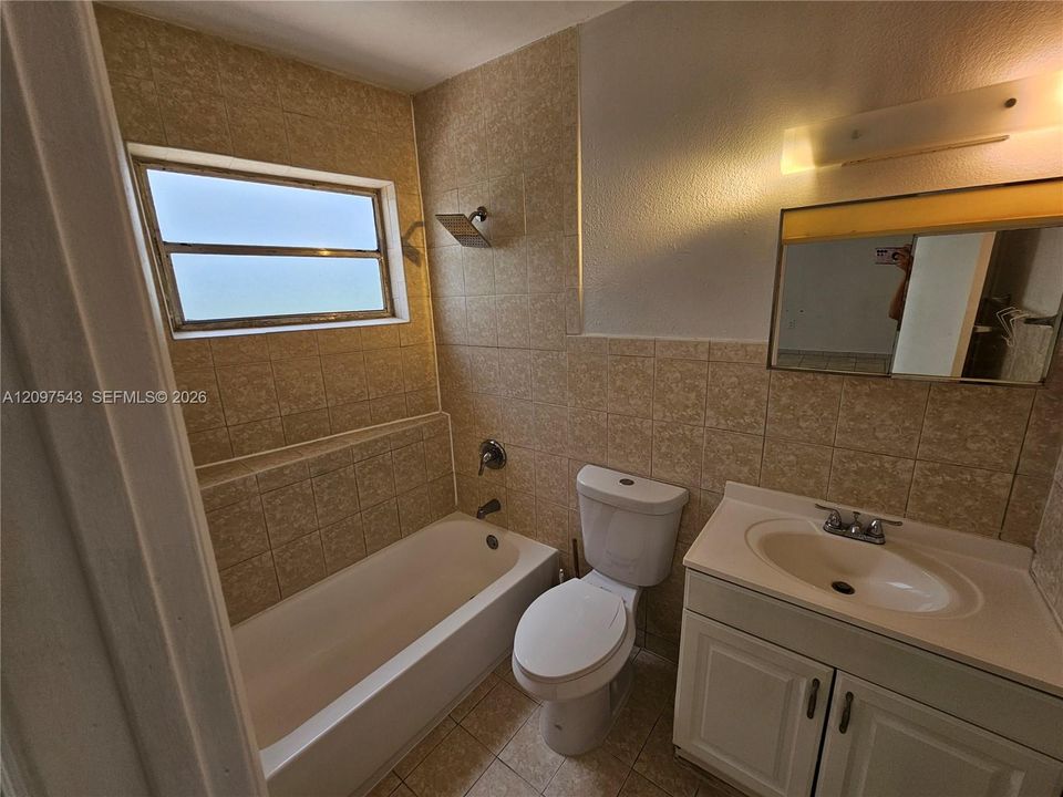 En Renta: $1,600 (0 camas, 1 baños, 450 Pies cuadrados)