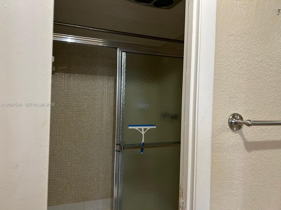 For Rent: $1,750 (2 beds, 2 baths, 1100 Square Feet)
