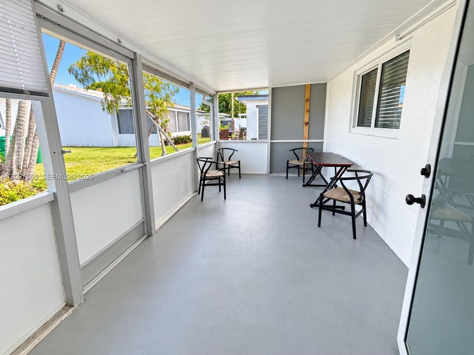 For Rent: $2,500 (2 beds, 2 baths, 1200 Square Feet)