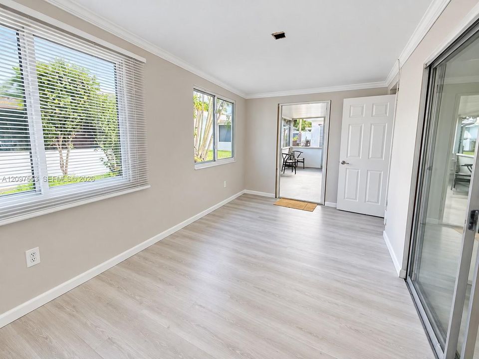 For Rent: $2,500 (2 beds, 2 baths, 1200 Square Feet)