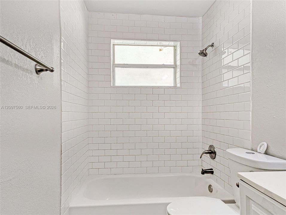 For Sale: $435,000 (3 beds, 2 baths, 1248 Square Feet)
