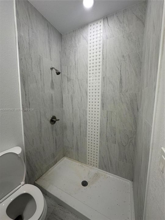 For Rent: $1,600 (3 beds, 2 baths, 1183 Square Feet)