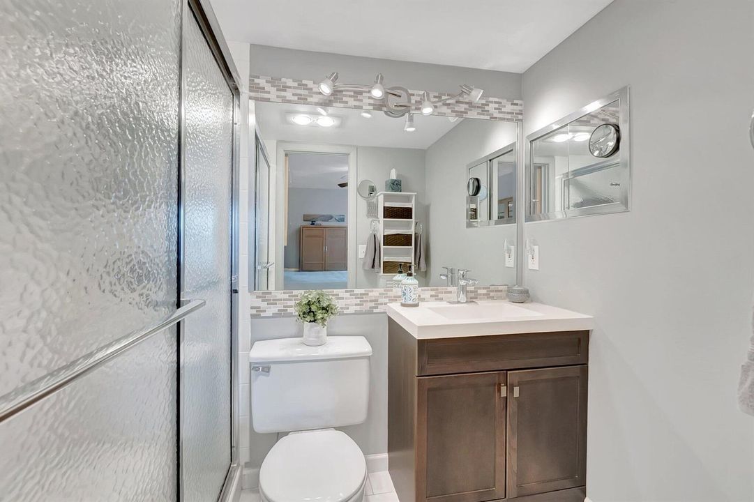 2051 Cambridge C