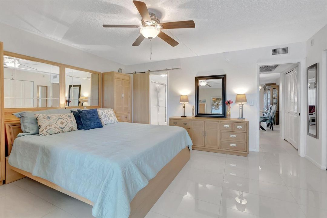 2051 Cambridge C