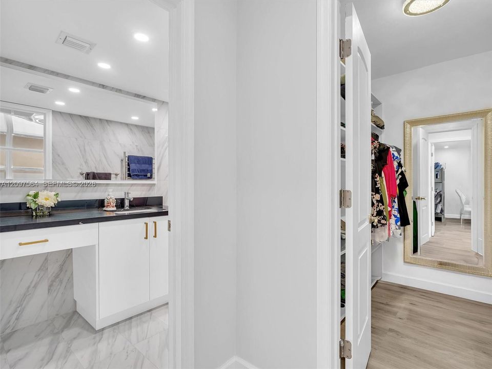 12 month lease investment condo Hallandale