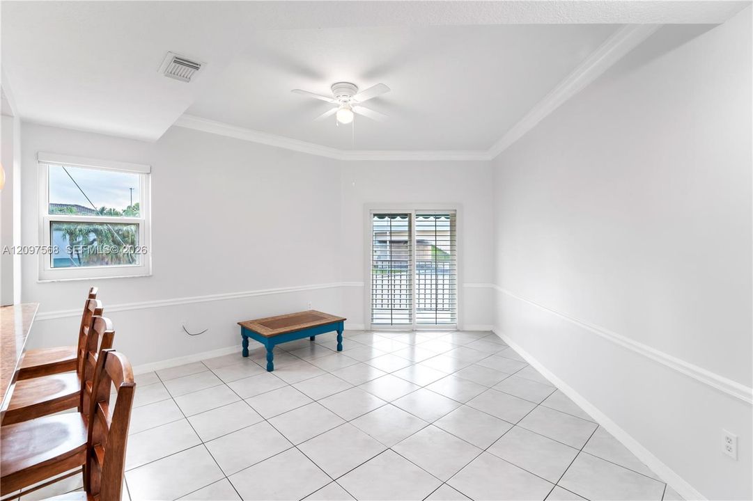 For Sale: $475,000 (3 beds, 2 baths, 1650 Square Feet)