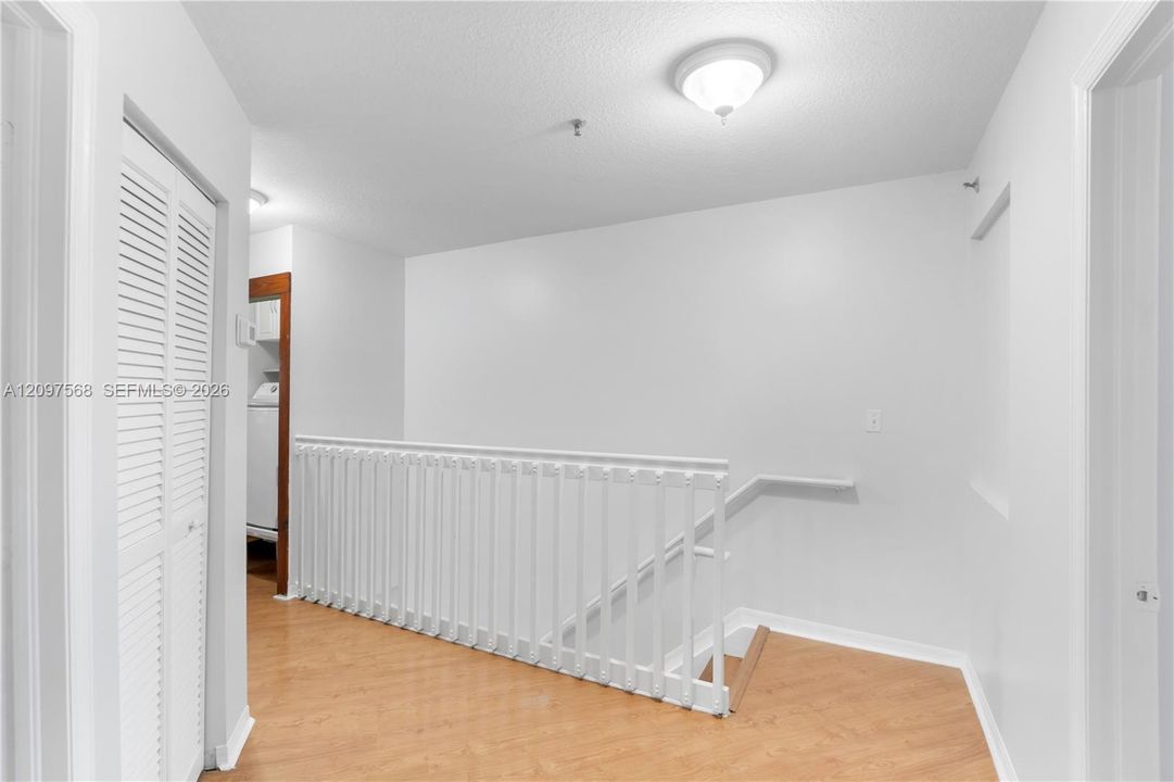 For Sale: $475,000 (3 beds, 2 baths, 1650 Square Feet)