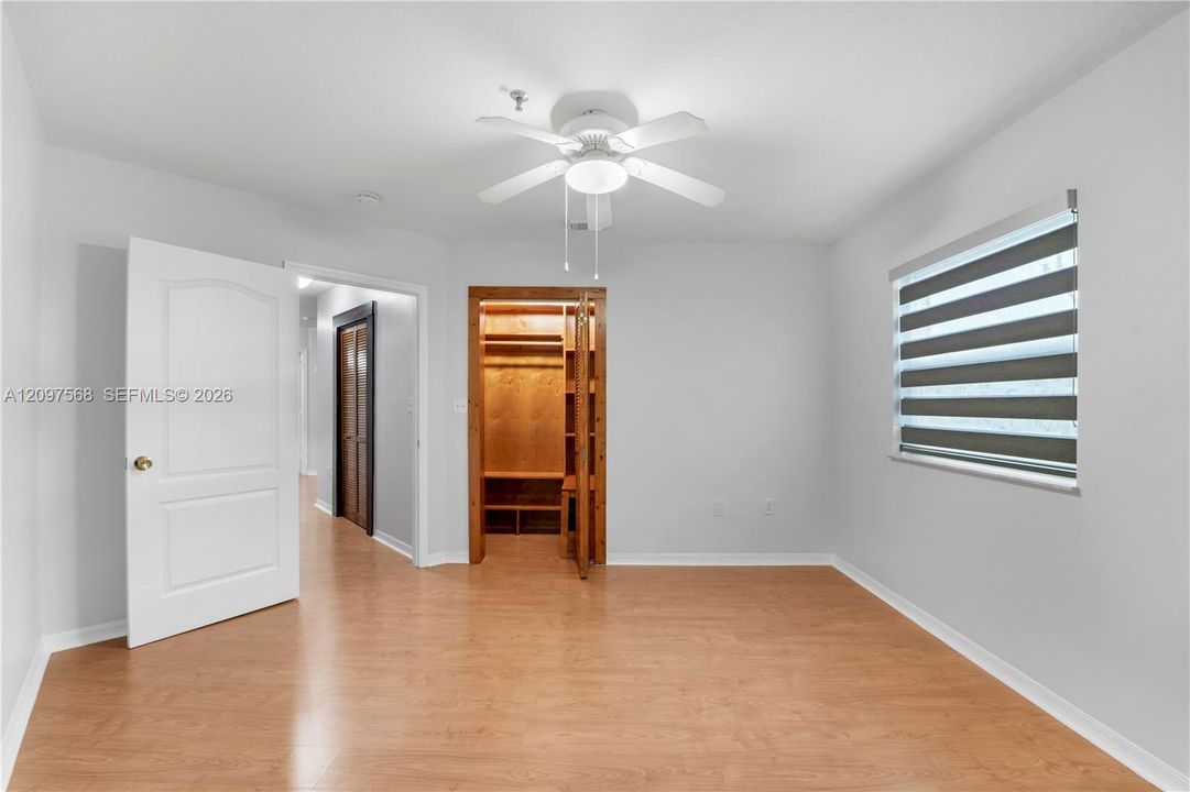 For Sale: $475,000 (3 beds, 2 baths, 1650 Square Feet)