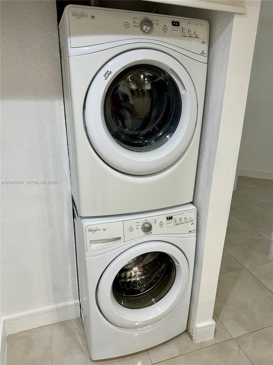 En Renta: $2,300 (2 camas, 2 baños, 858 Pies cuadrados)