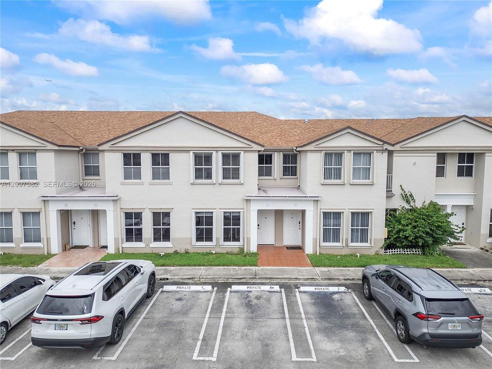 For Sale: $390,000 (3 beds, 2 baths, 1520 Square Feet)