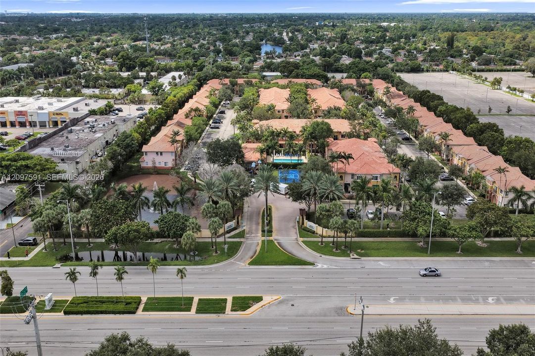 For Sale: $284,999 (2 beds, 2 baths, 1224 Square Feet)