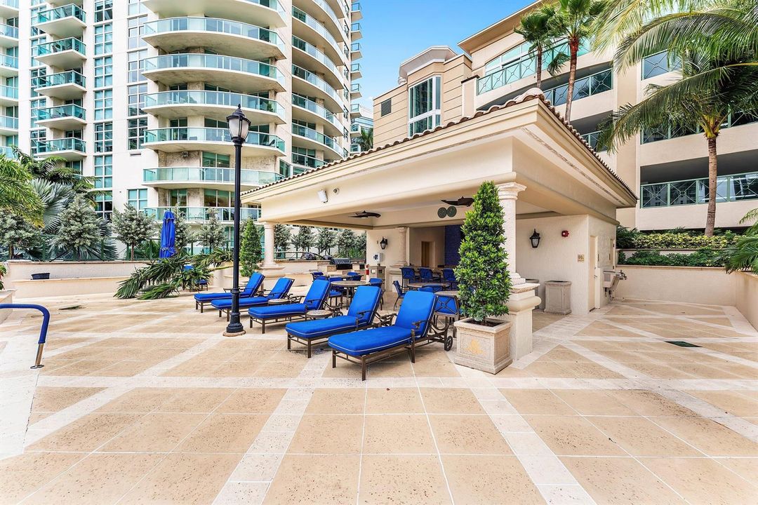 039-411NorthNewRiverDriveEast-FortLauder