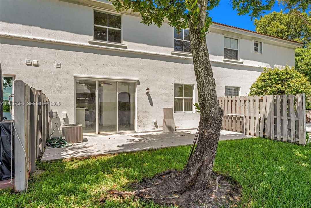 For Rent: $3,400 (4 beds, 3 baths, 1654 Square Feet)