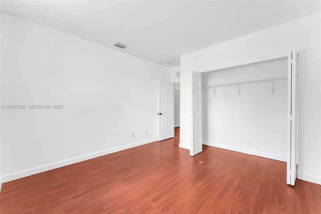 For Rent: $3,400 (4 beds, 3 baths, 1654 Square Feet)