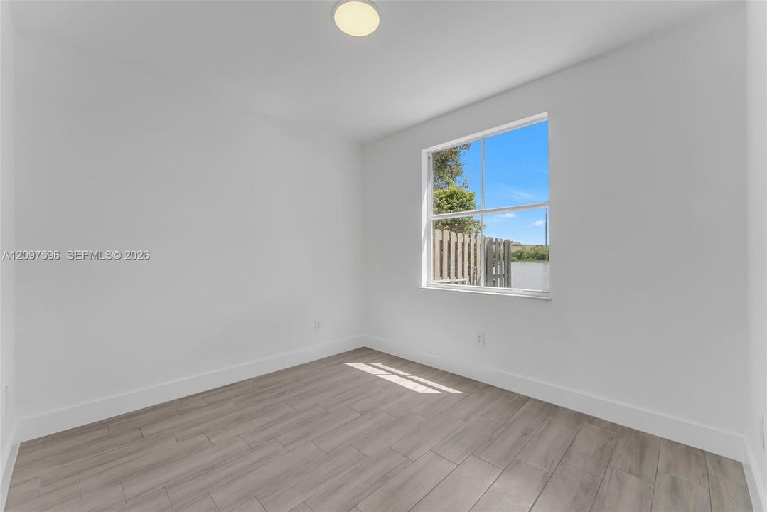 For Rent: $3,400 (4 beds, 3 baths, 1654 Square Feet)