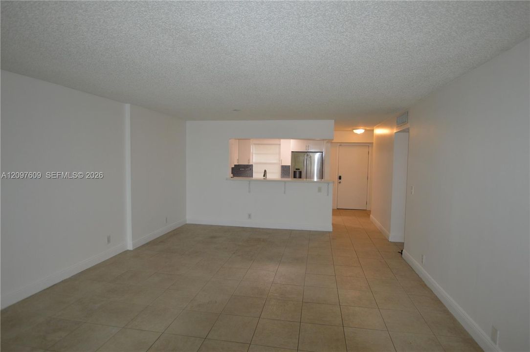 En Venta: $199,000 (2 camas, 2 baños, 1144 Pies cuadrados)