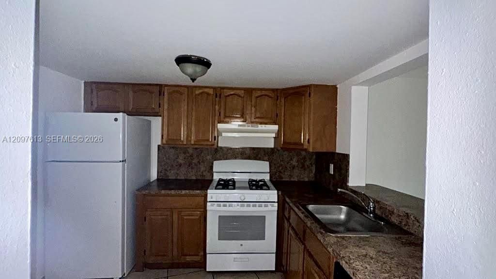 En Venta: $138,000 (1 camas, 1 baños, 883 Pies cuadrados)