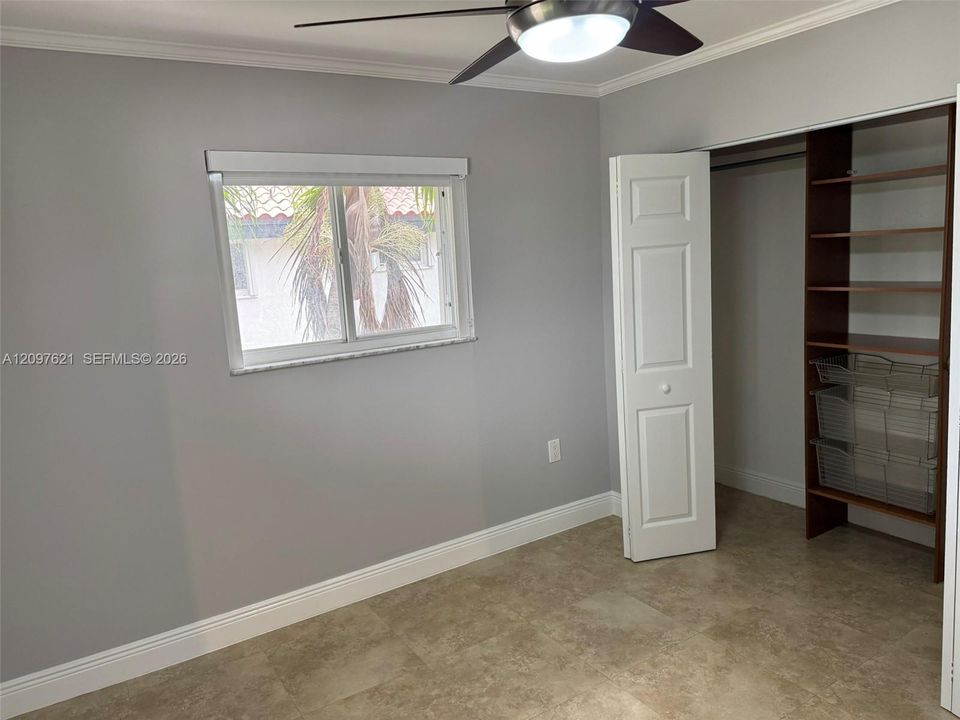 For Rent: $2,650 (2 beds, 2 baths, 954 Square Feet)