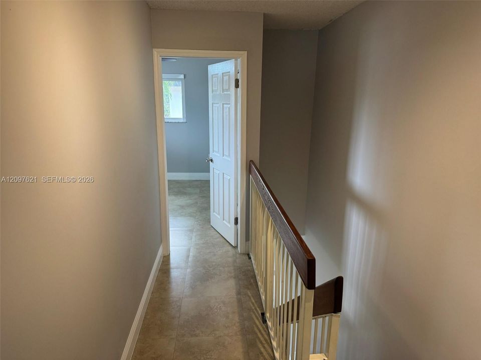 For Rent: $2,650 (2 beds, 2 baths, 954 Square Feet)