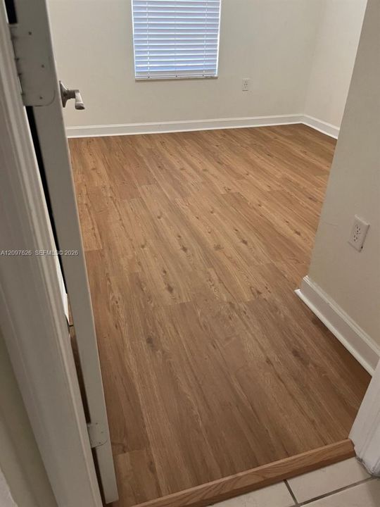 В аренду: $3,200 (5 спален, 4 ванн, 2312 Квадратных фут)