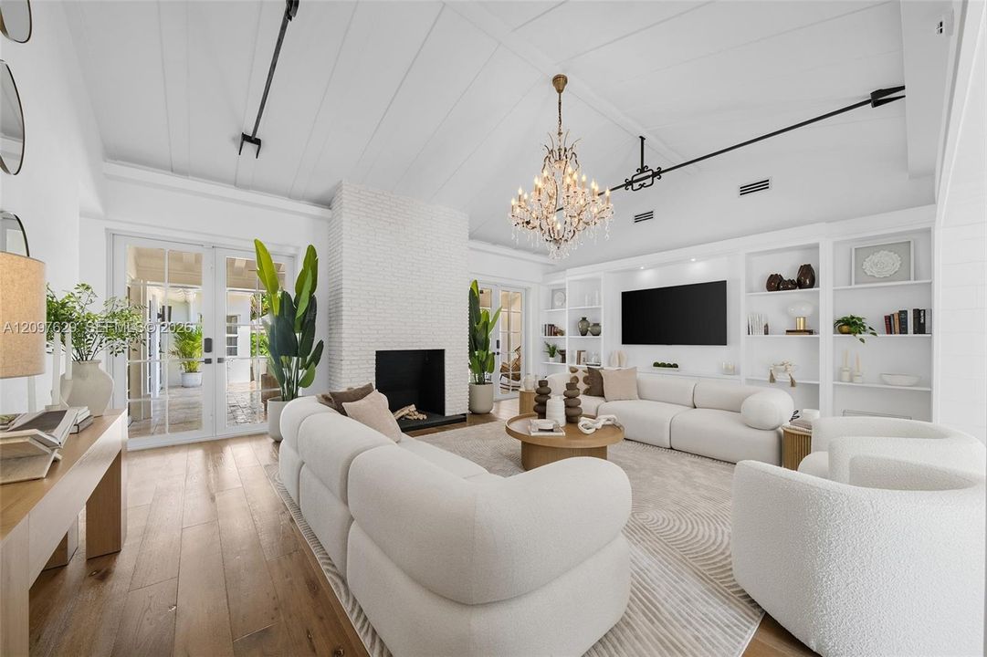 For Sale: $11,800,000 (7 beds, 6 baths, 5248 Square Feet)
