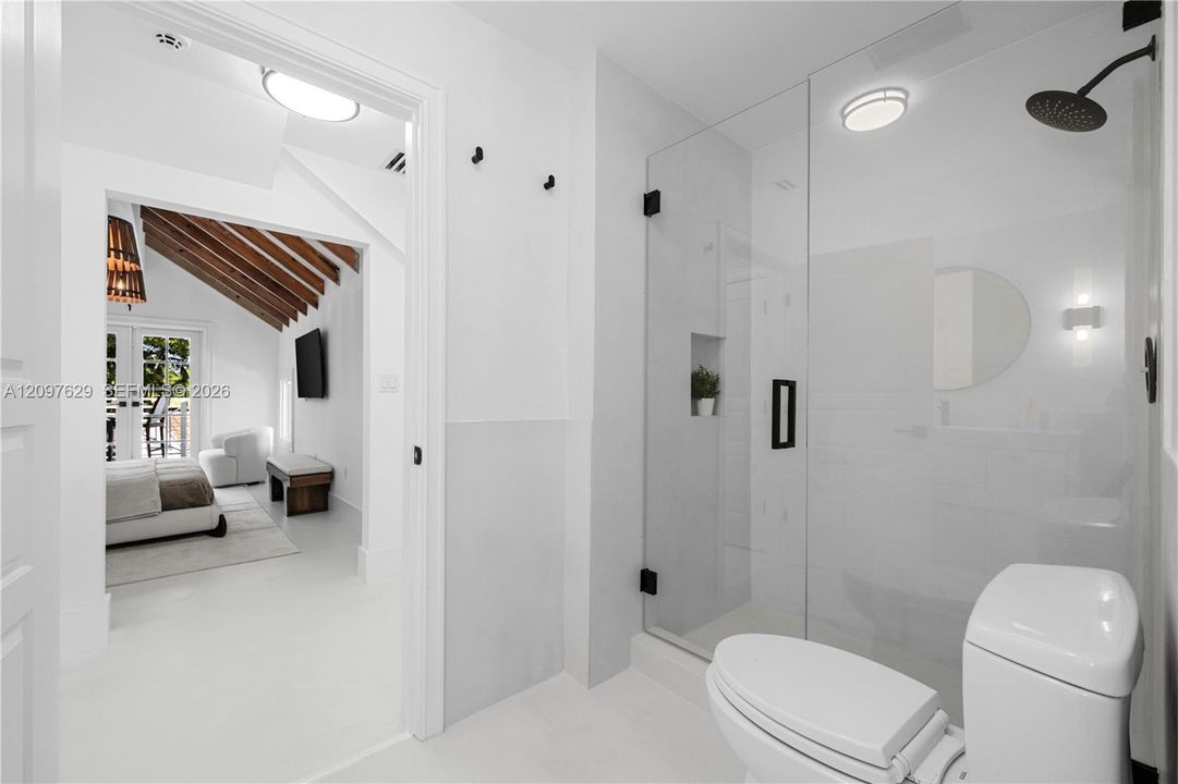 Jack&Jill Bathroom