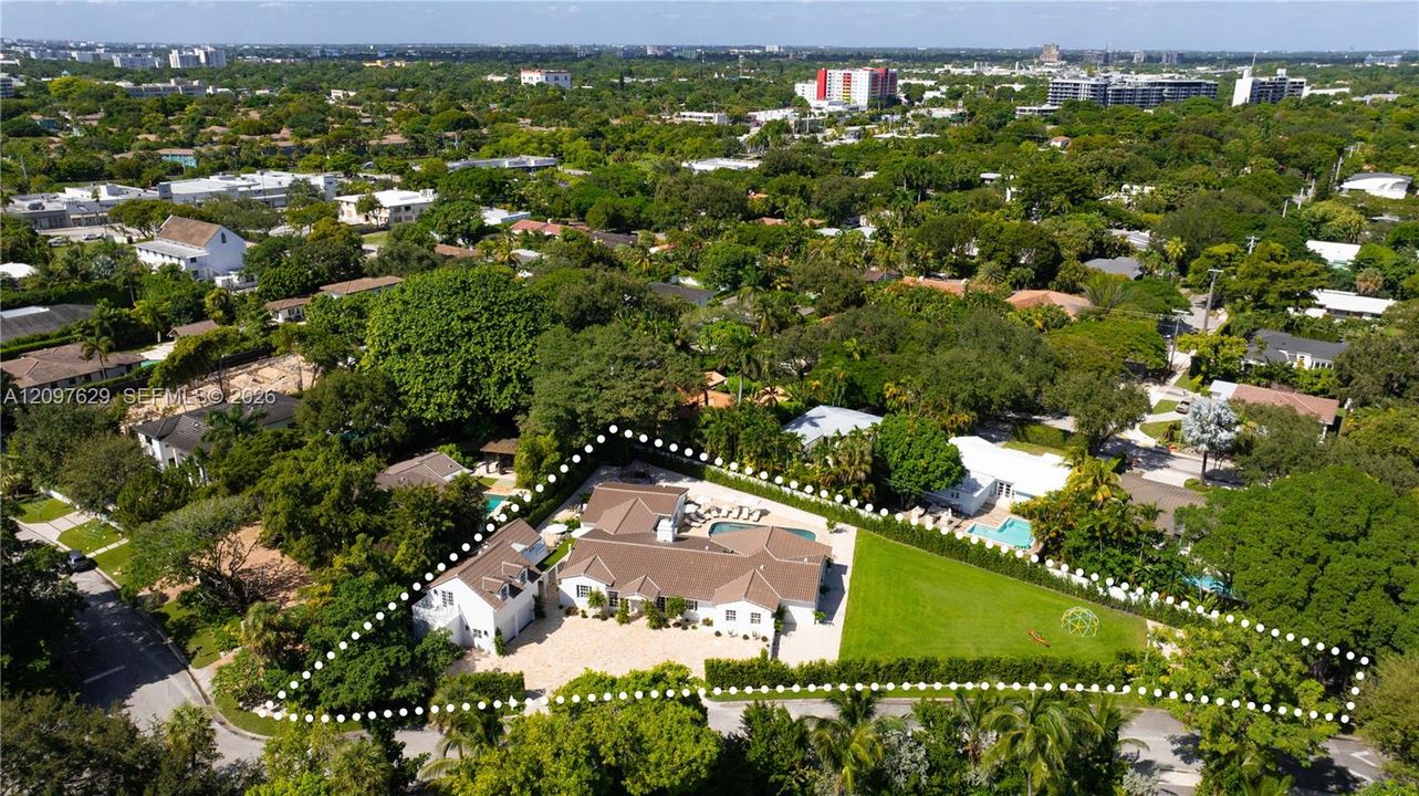 For Sale: $11,800,000 (7 beds, 6 baths, 5248 Square Feet)