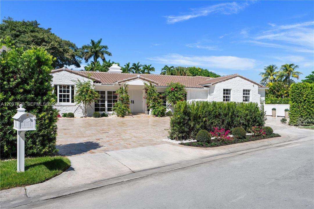 For Sale: $11,800,000 (7 beds, 6 baths, 5248 Square Feet)