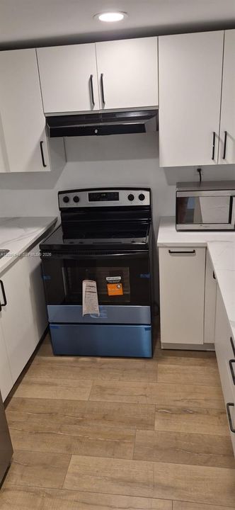 For Rent: $1,390 (1 beds, 1 baths, 600 Square Feet)