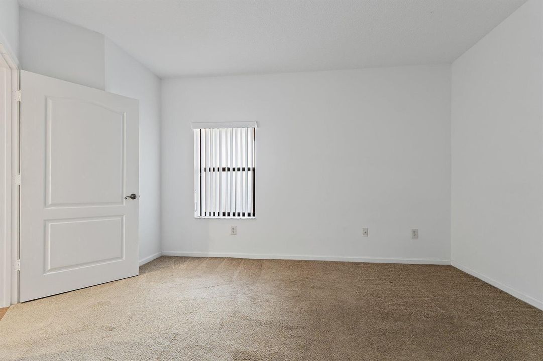 010-300UnoLagoDrive-204-JunoBeach-FL-334