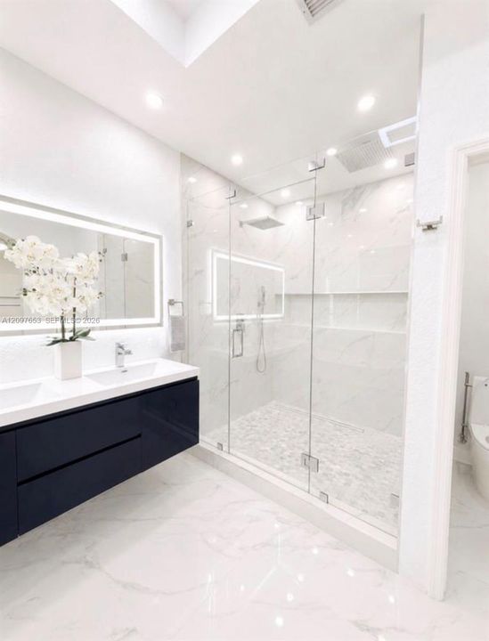 For Rent: $3,400 (3 beds, 2 baths, 1770 Square Feet)