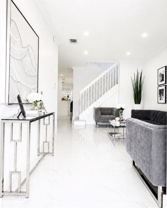 For Rent: $3,400 (3 beds, 2 baths, 1770 Square Feet)