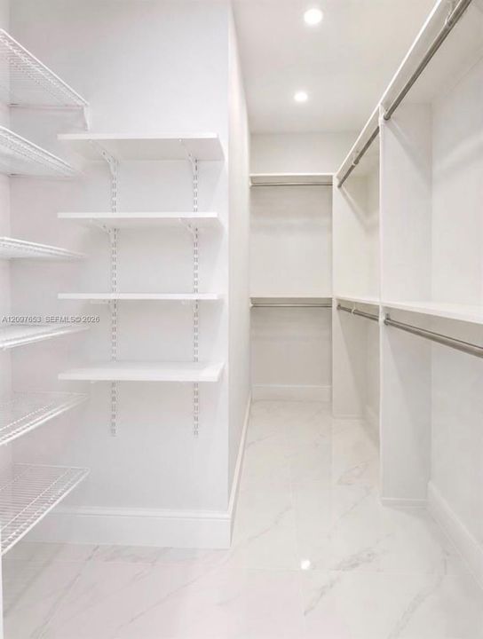 For Rent: $3,400 (3 beds, 2 baths, 1770 Square Feet)
