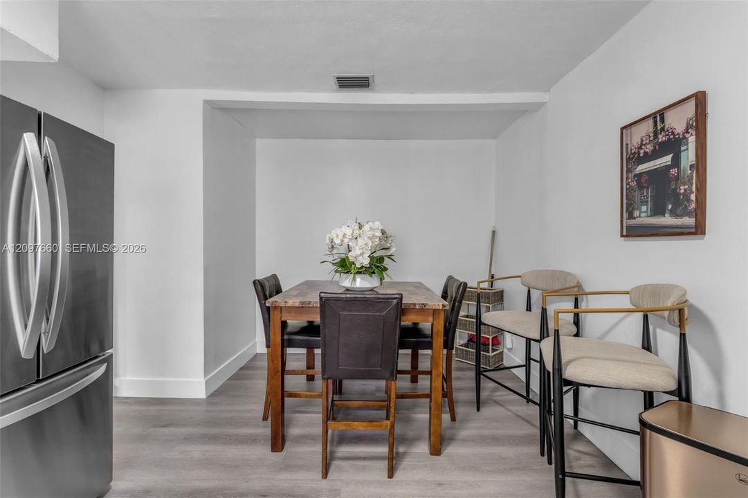 For Sale: $1,425,000 (7 beds, 5 baths, 2332 Square Feet)