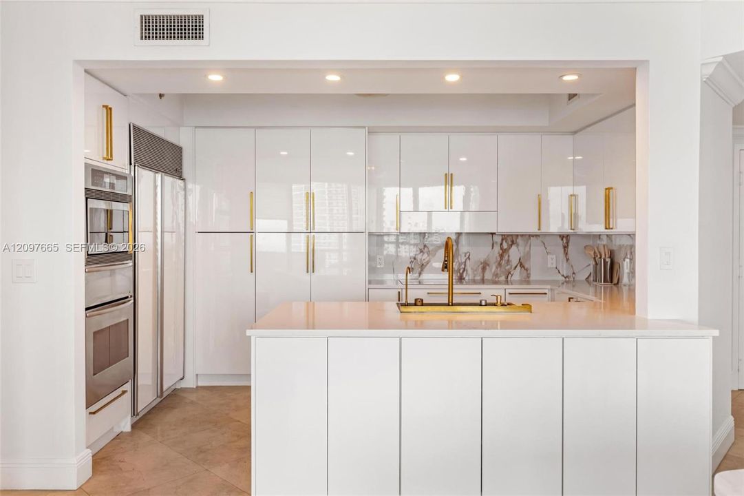 For Sale: $1,900,000 (3 beds, 3 baths, 0 Square Feet)