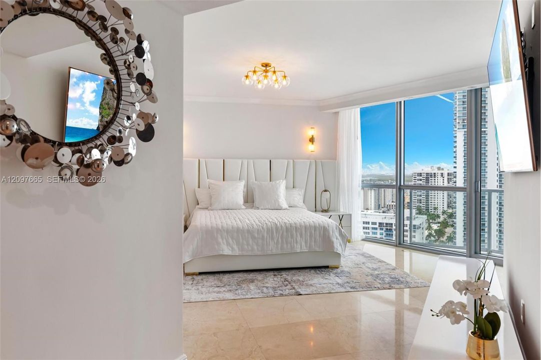 For Sale: $1,900,000 (3 beds, 3 baths, 0 Square Feet)