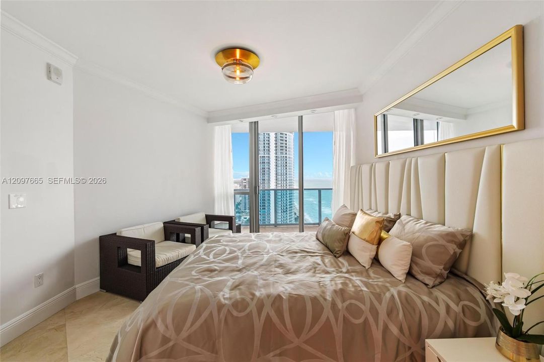 For Sale: $1,900,000 (3 beds, 3 baths, 0 Square Feet)