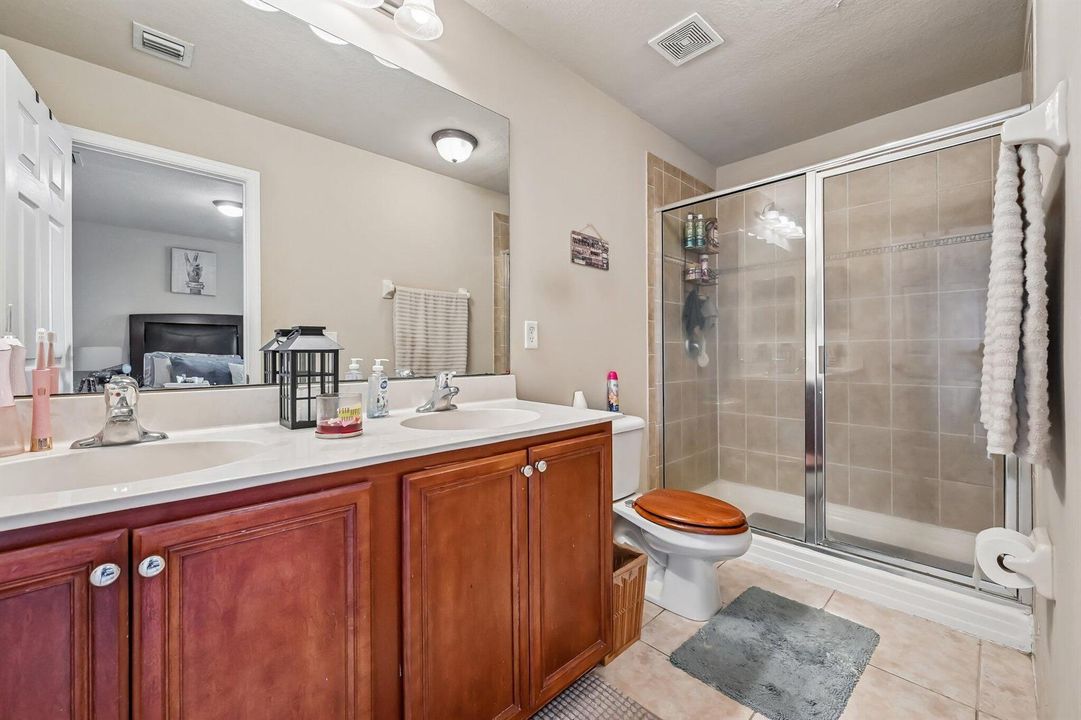 Shonda Jackson Master Bath
