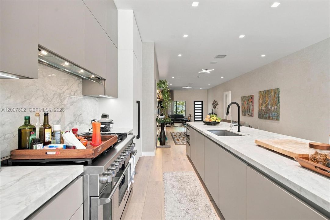 For Sale: $3,799,000 (4 beds, 3 baths, 2587 Square Feet)