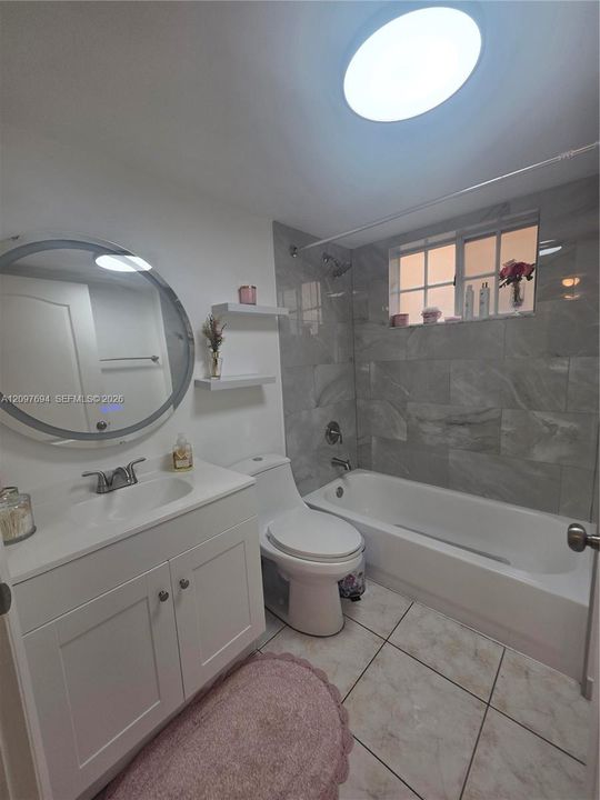 For Sale: $390,000 (3 beds, 2 baths, 1270 Square Feet)