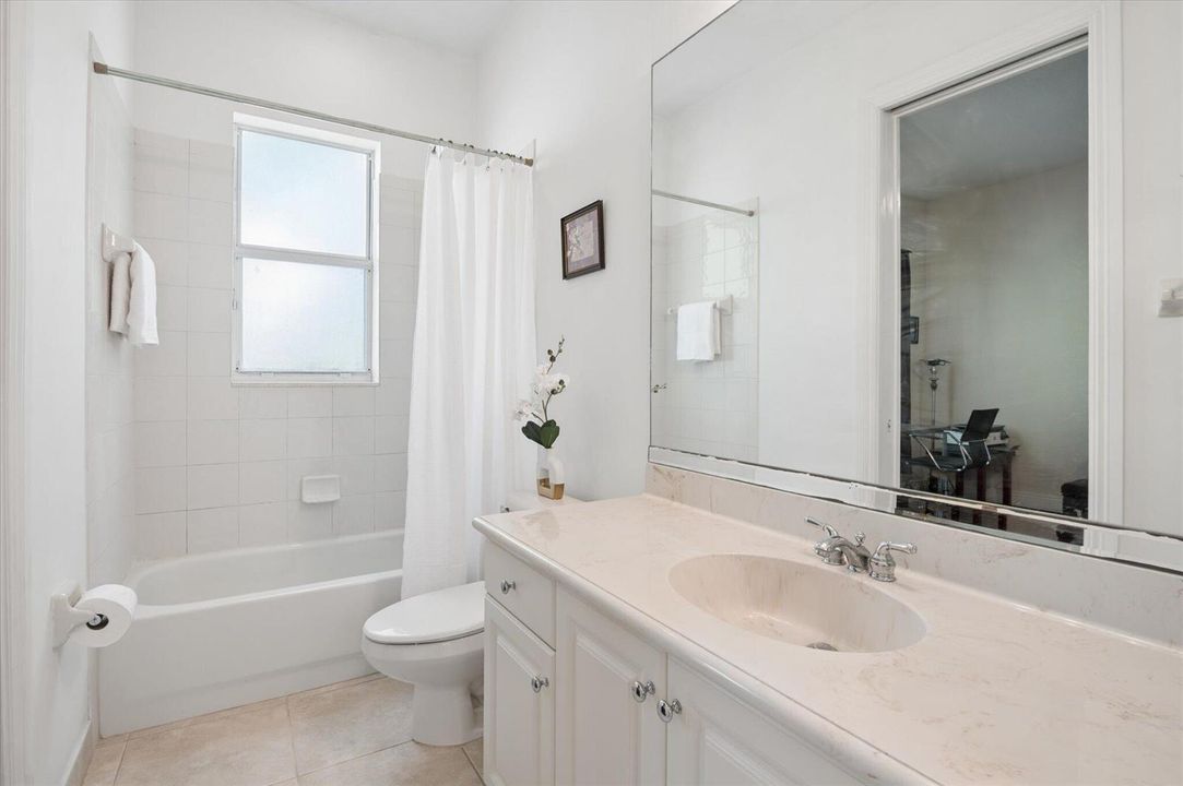 27-Klein-7248 NW 108th Ave-27