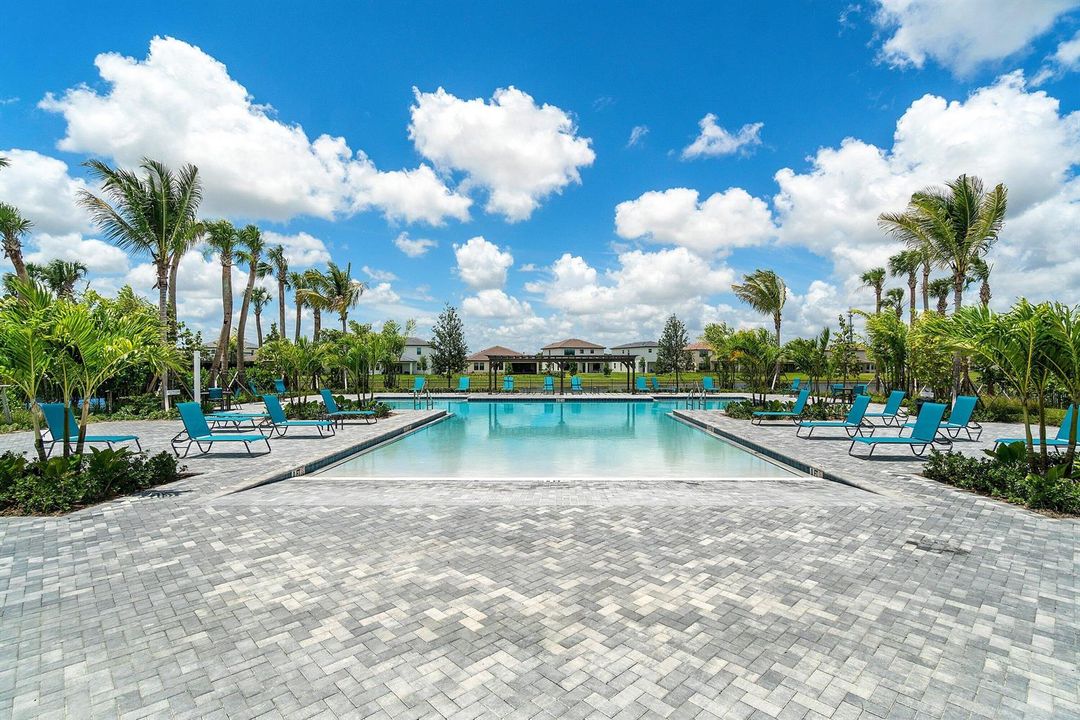 071-3138StrengLane-RoyalPalmBeach-FL-334
