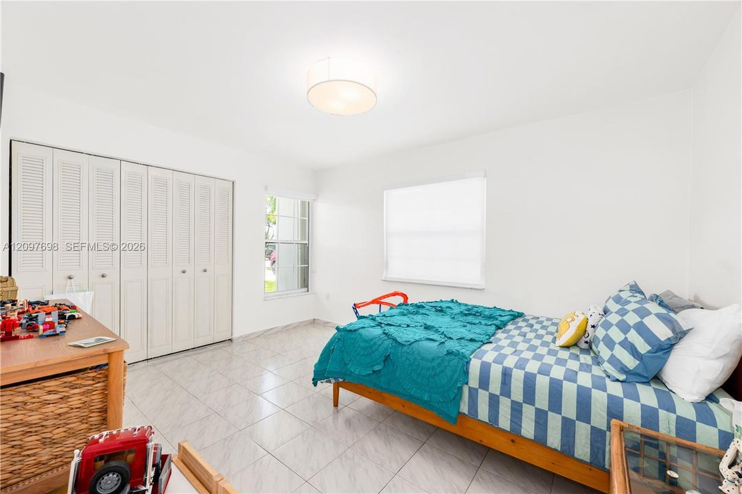 En Renta: $4,200 (3 camas, 2 baños, 2007 Pies cuadrados)