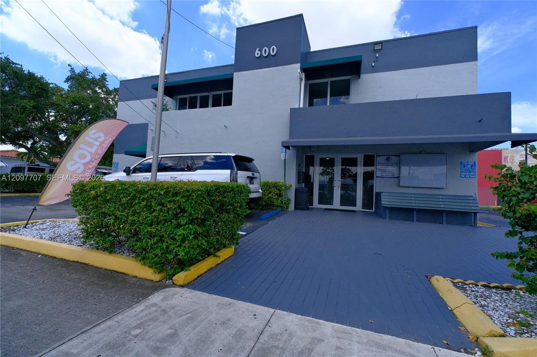 En Renta: $3,800 (0 camas, 0 baños, 0 Pies cuadrados)